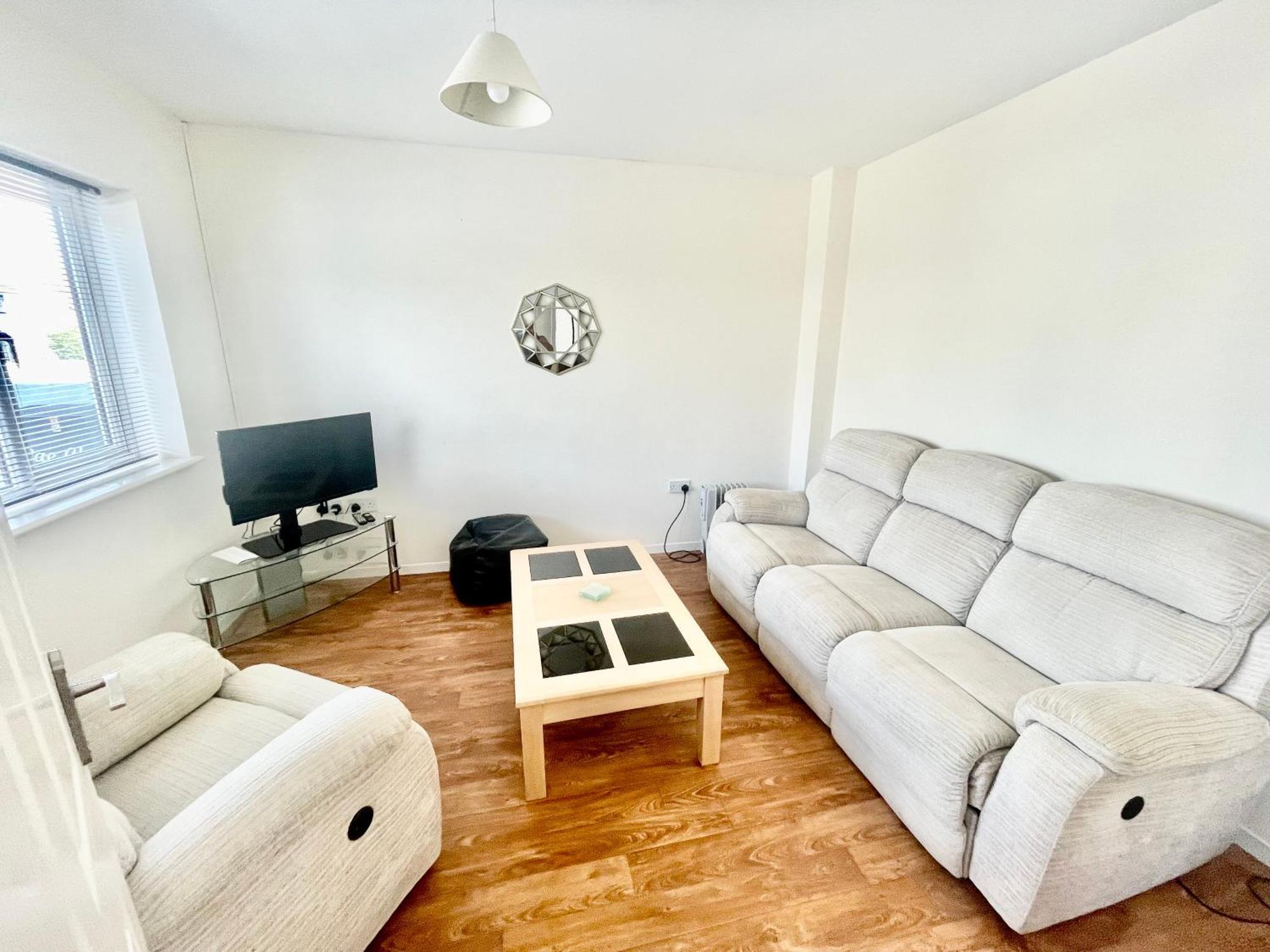 Cae Glas Apartments Холихед Экстерьер фото